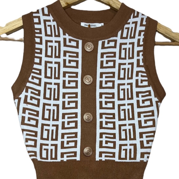 2 Piece Skirt Set - Picture 3 of 4